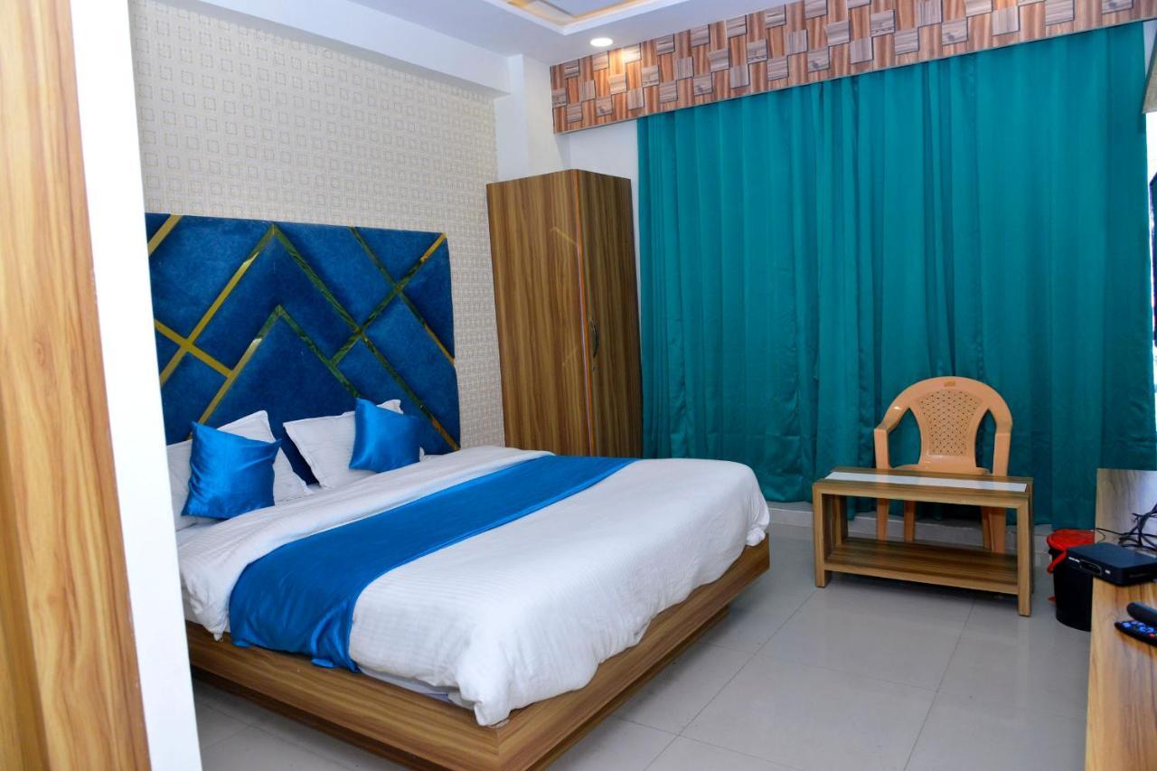 Hotel Asopalav Гандинагар Экстерьер фото
